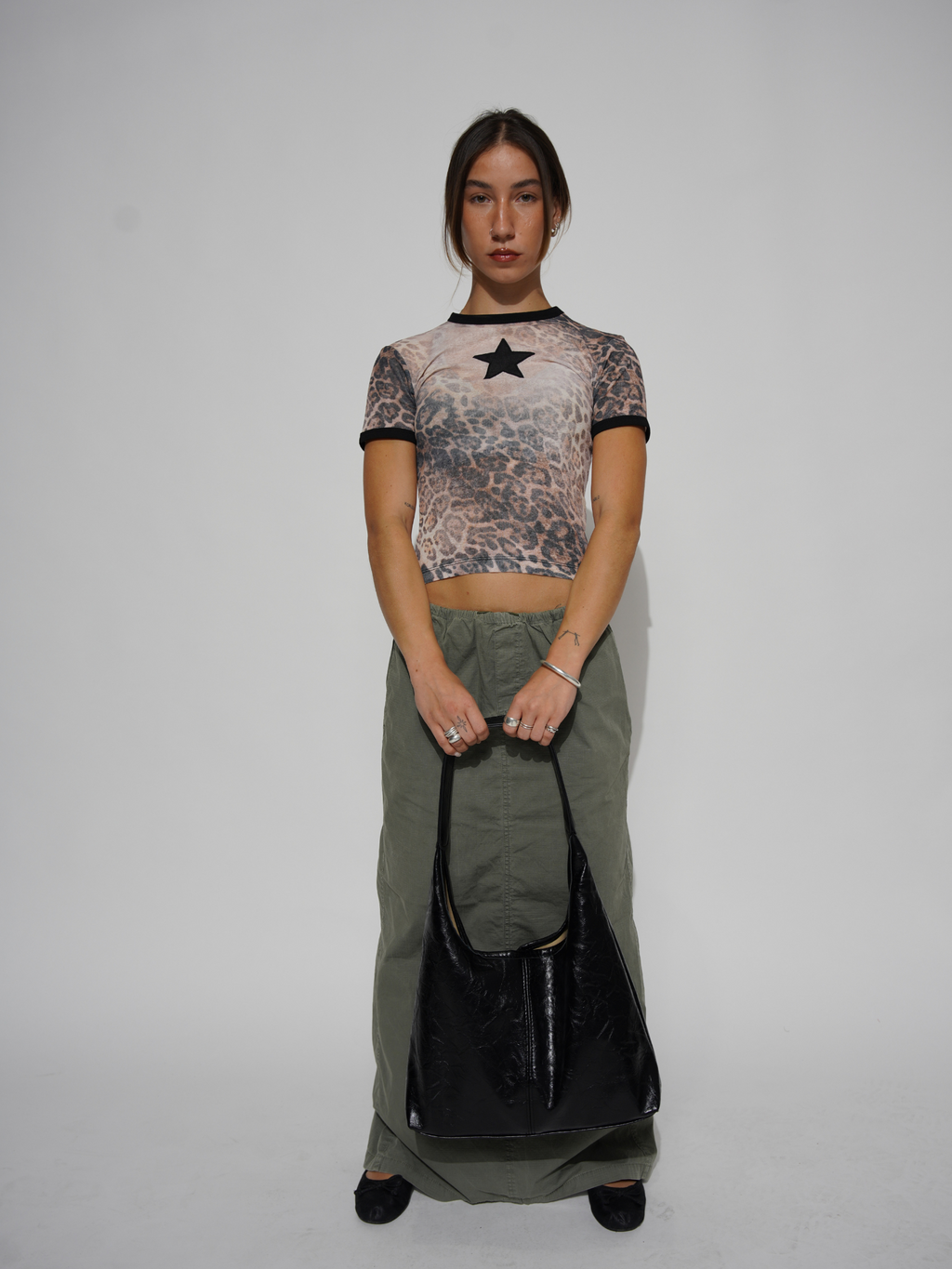 Vintage-Inspired Distressed Leather Tote