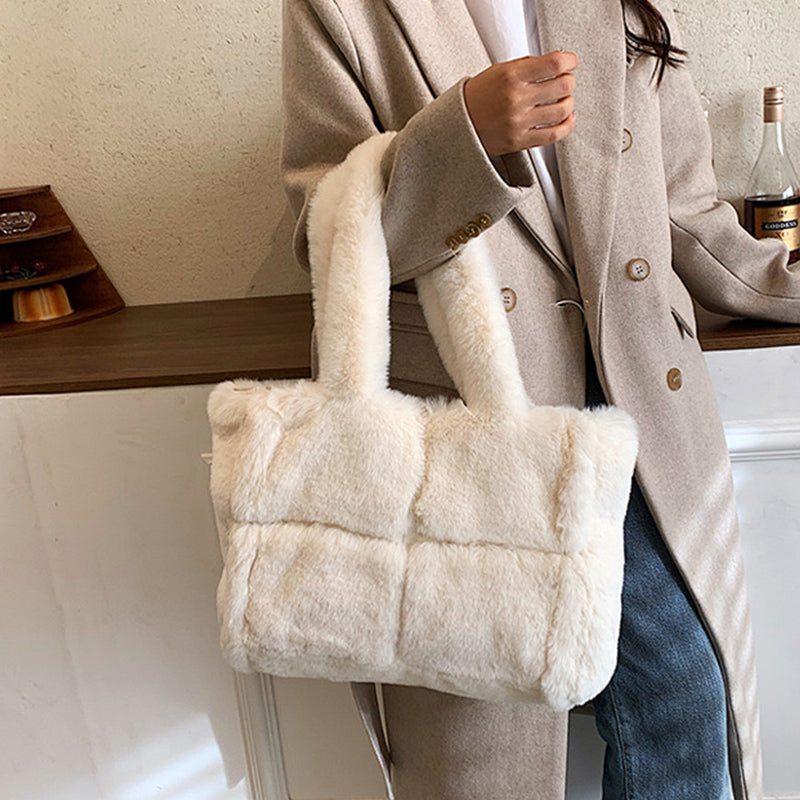 Dante Plush Handbag | Stylish Winter Essential for Women