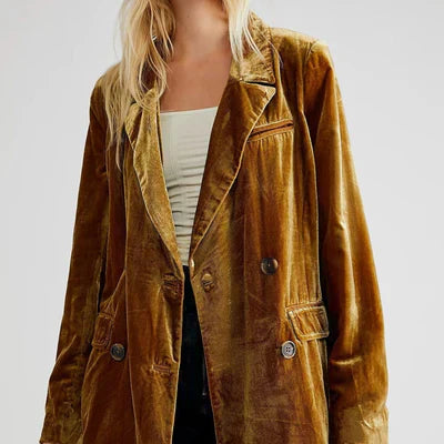 Stylish Velvet Blazer with Long Sleeves and Button Closure